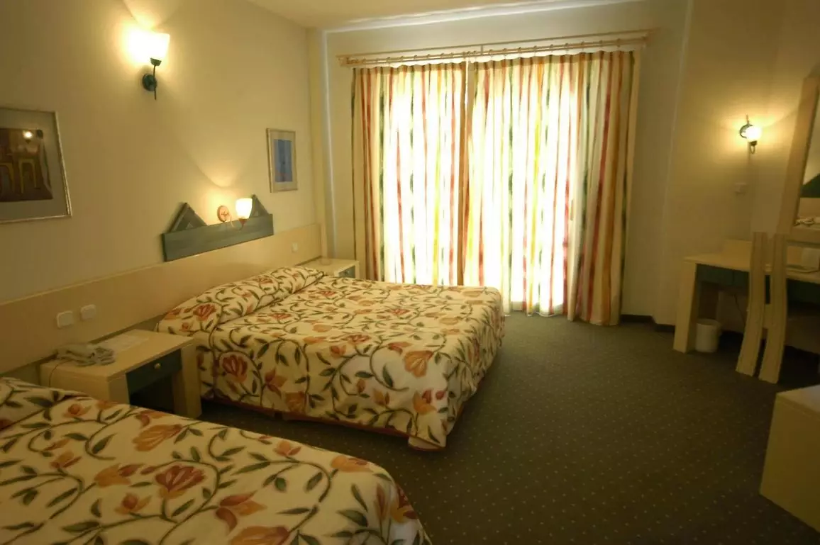 تروپیکال مارماریس